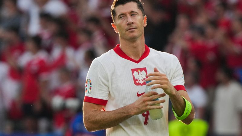 레반도프스키, MLS 시카고 파이어와 계약